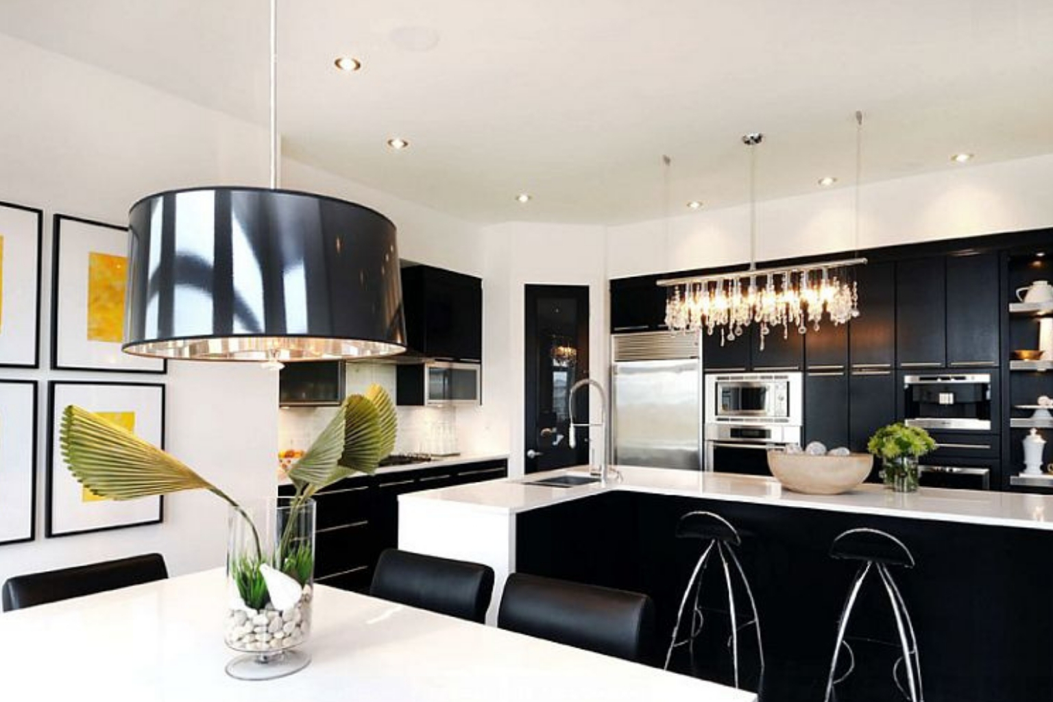 How To Create The Perfect Black White Kitchen Design