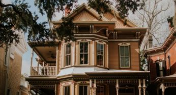 Hiring a Historic Preservation Contractor on the Main Line