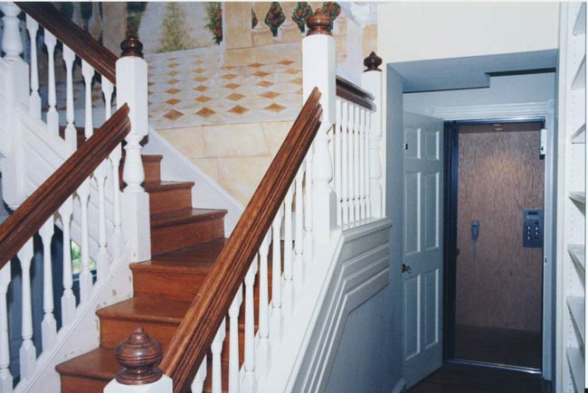 Custom Staircase Elevator 1024x686 1