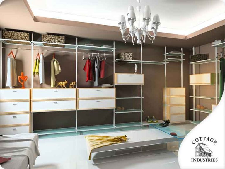 Avoid These Mistakes When Planning Your Bedroom Closet